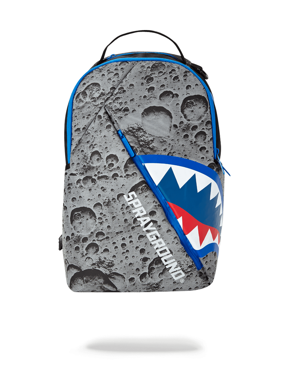 ANGLED REFLECTIVE SHARK (SPACE SHOT)